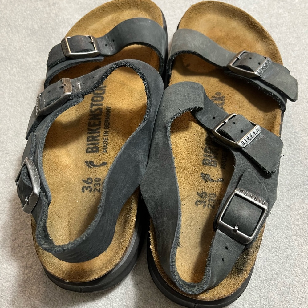 Birkenstock Sonora Sandal. Black Oiled leather Three-Strap Buckle Sandals - Picture 8 of 8